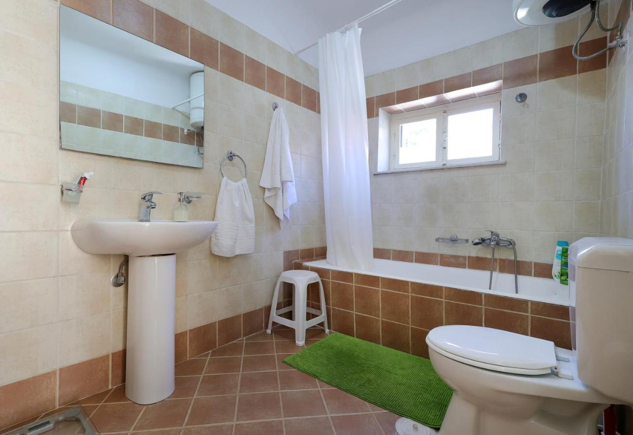 Feidiou 1 Apartment Aegina Exterior photo
